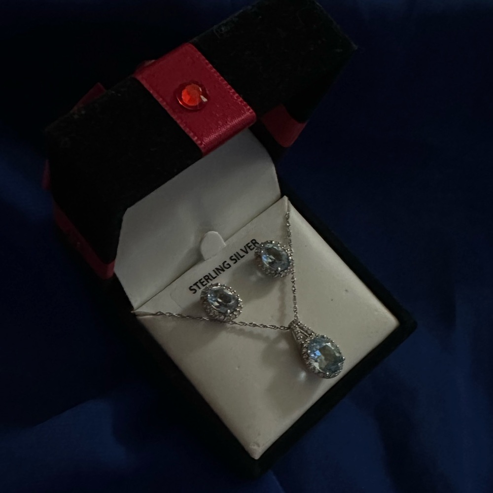 Elegant Sterling Silver Earrings and Necklace Set💎 - Picture 7 of 7